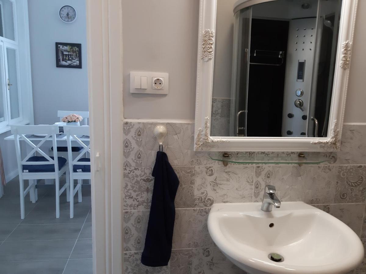 Jade Vendeghaz Daire Pápa Dış mekan fotoğraf